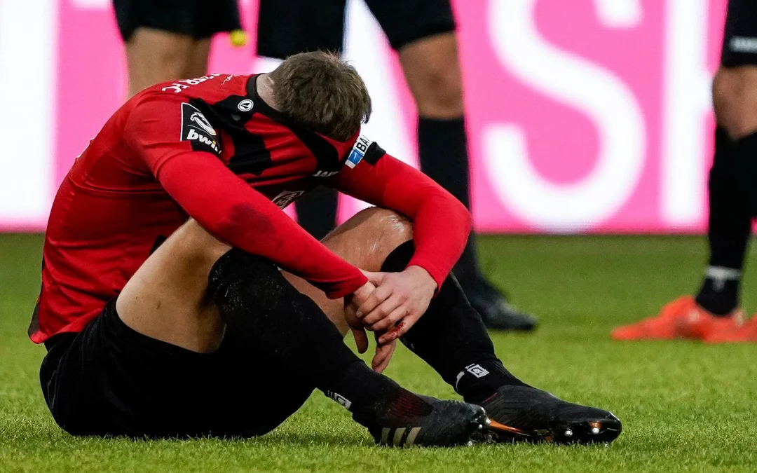 How mental health of the player can affect his sports career ?